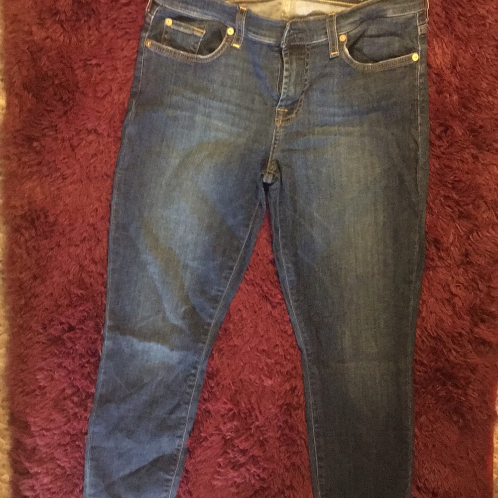 Seven Jean